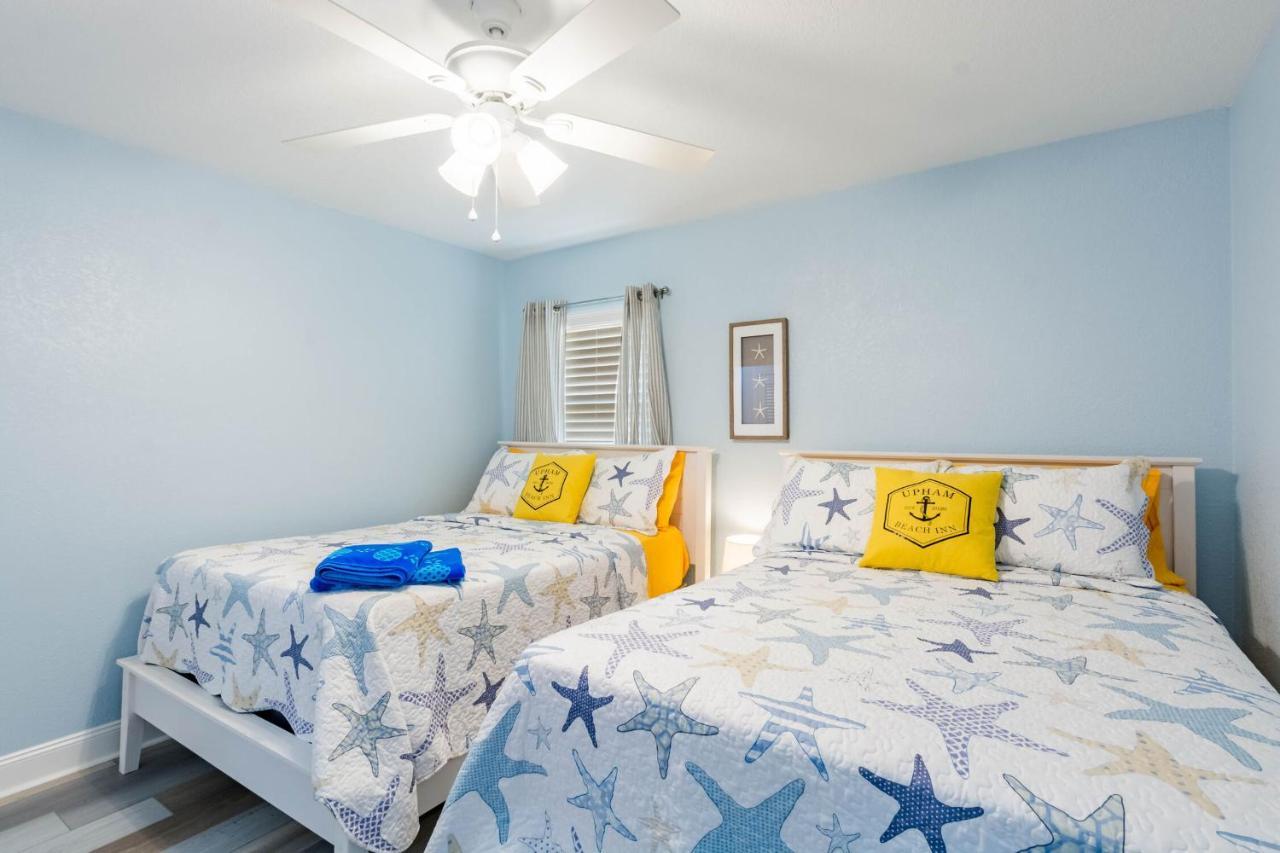 Upham Beach Inn St. Pete Beach Exterior foto